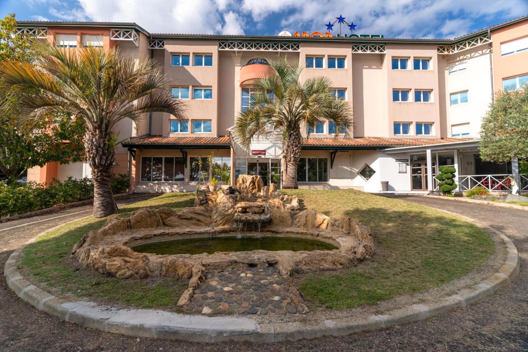Abor Hotel, Mont De Marsan Saint-Pierre-du-Mont  Eksteriør billede