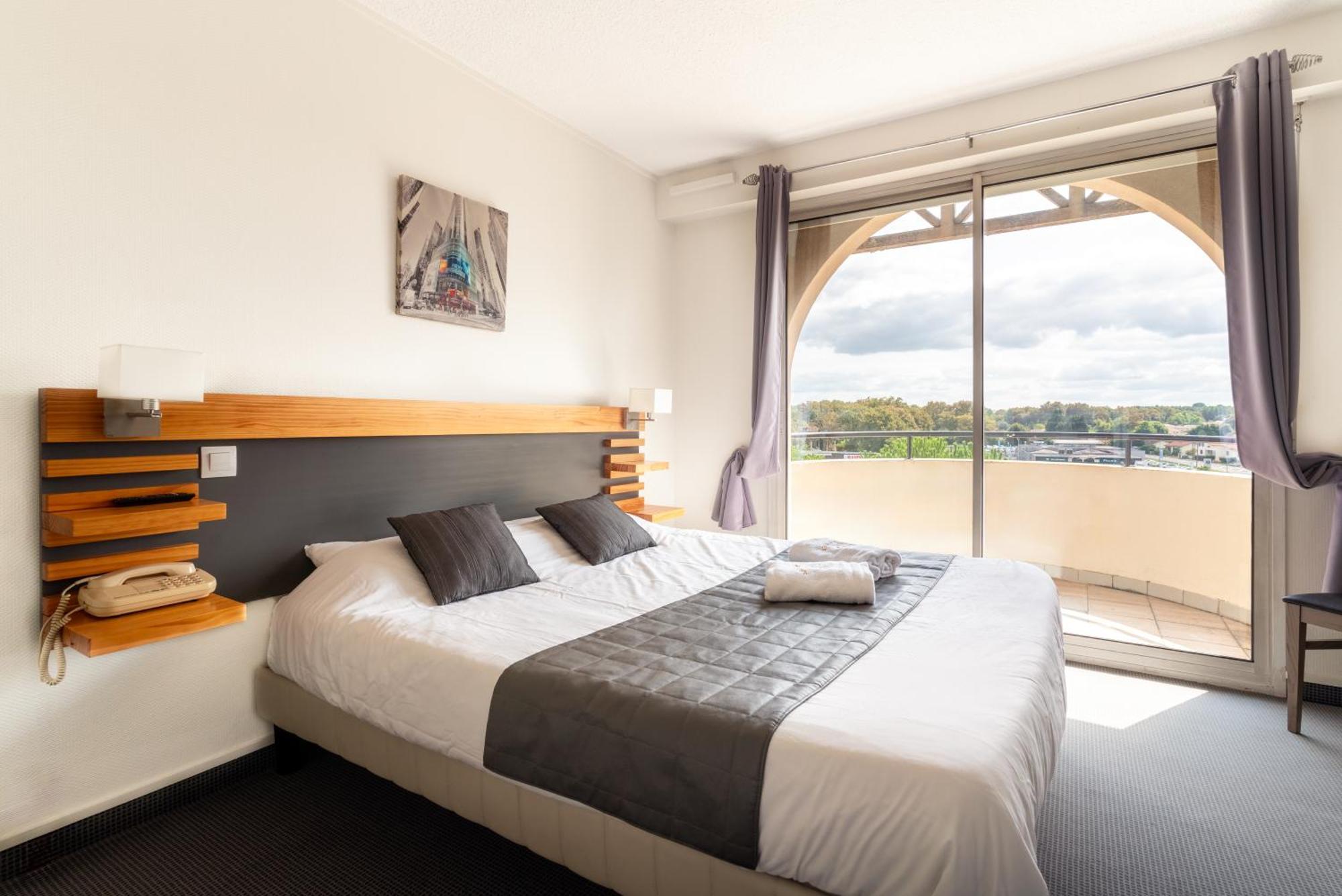 Abor Hotel, Mont De Marsan Saint-Pierre-du-Mont  Eksteriør billede