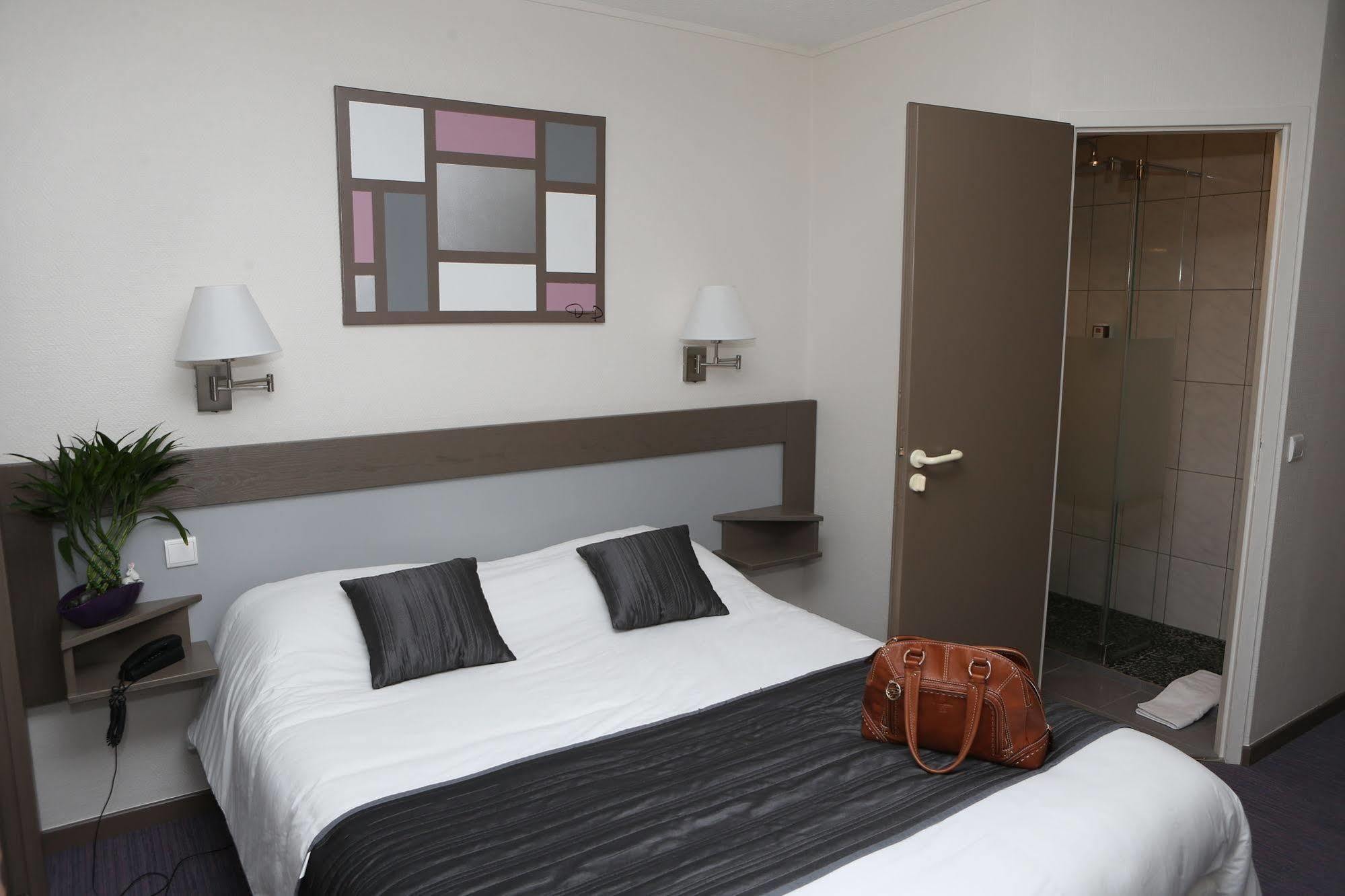 Abor Hotel, Mont De Marsan Saint-Pierre-du-Mont  Eksteriør billede